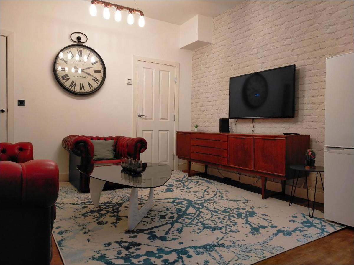 4 Bed Entire House - Heart Of The City - Near Sufc Sheffield Buitenkant foto